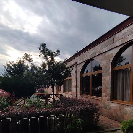 Hotel Apollo Valašské Meziříčí Екстериор снимка