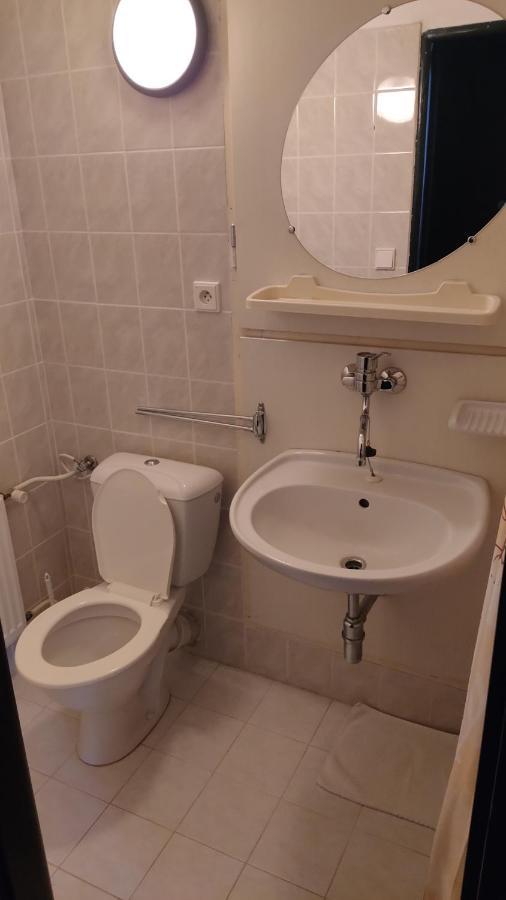 Hotel Apollo Valašské Meziříčí Екстериор снимка